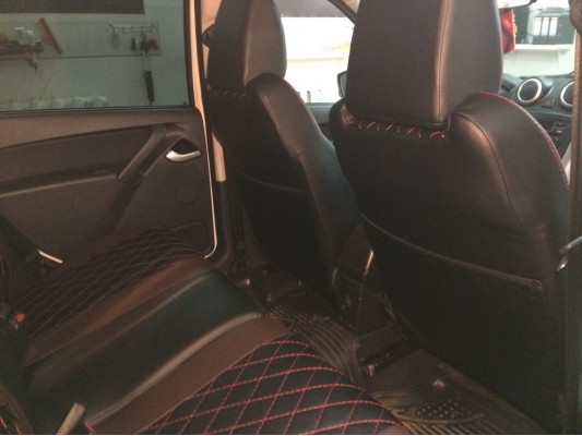 Авточехлы на Lada Granta Sport Авточехлы на Lada Granta Sport