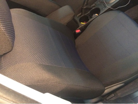 Авточехлы на Toyota Corolla E160/E170 Авточехлы на Toyota Corolla E160/E170